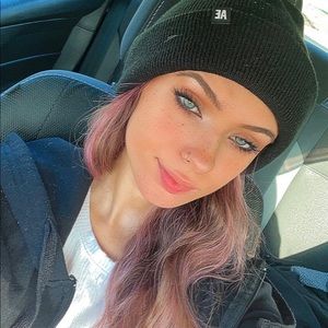 Meet your Posher, Mackenzie